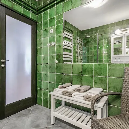 شقة Bpr Golden Corner With Balcony & A/c